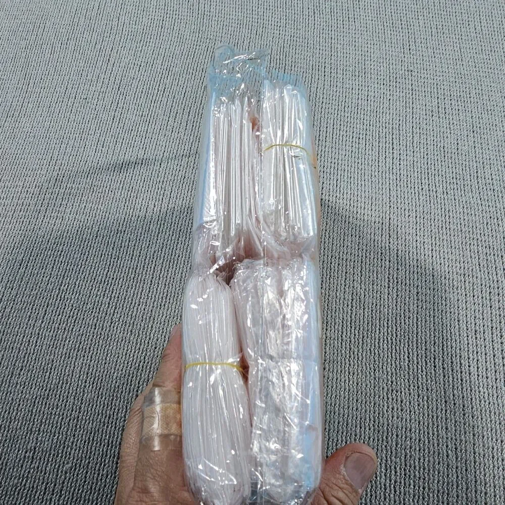 90 Pcs Uniplease plastic apron disposable 34.4x23.6